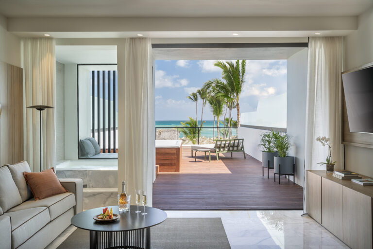 Deep Analysis: Common Honeymoon Suites Travel Mistakes & Prevention Guide