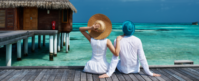 How to Plan Honeymoon Suites on a Budget: The 2026 Strategy